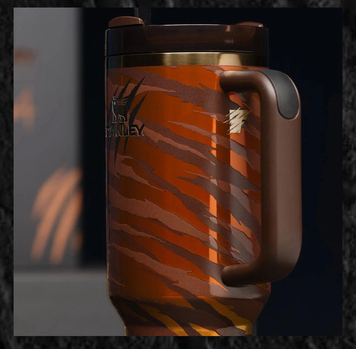Stanley x Tyla Tyger Quencher H2.0 FlowState Tumbler – Limited Edition – 40 oz (Preorder)